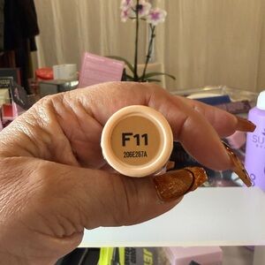 Full Coverage Stick Foundation In F 11